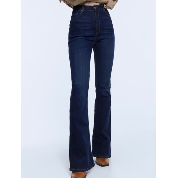 New Zara High Waist Flare Jeans in Mellow Blue